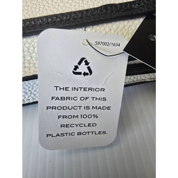 Tahari Micro On The Go Crossbody Bag New - Picture 4 of 8